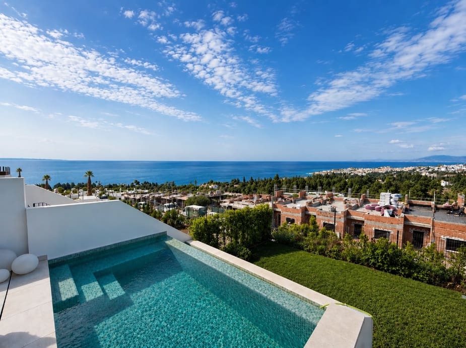 4 soveværelse Semi-Rækkehus til salg i La Cala de Mijas med swimmingpool garage - € 1.046.000 (Ref: 7980681)