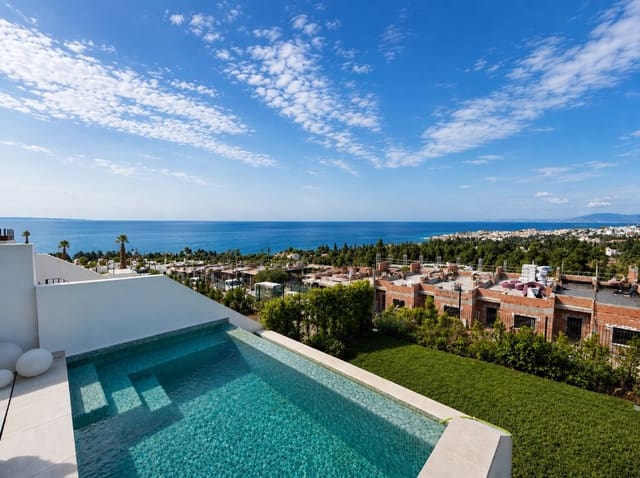 4 makuuhuone Paritalo myytävänä paikassa La Cala de Mijas, Mijas mukana uima-altaan 
autotalli - 1 046 000 € (Ref: 7980681)