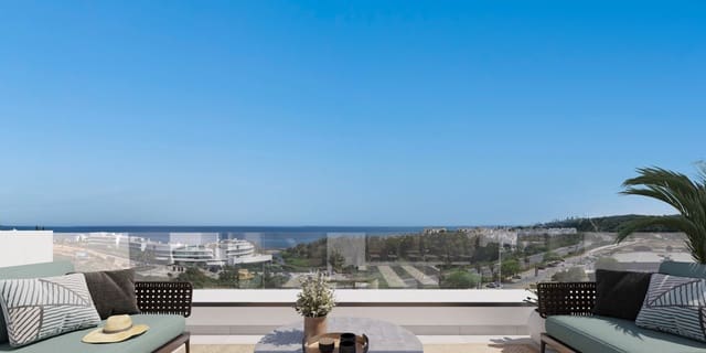 3 chambre Penthouse à vendre à Estepona avec piscine garage - 725 000 € (Ref: 8040754)