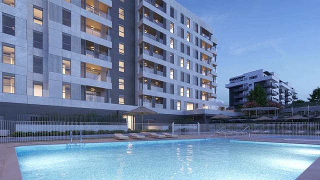 3 makuuhuone Huoneisto myytävänä paikassa Málaga kaupunki mukana uima-altaan 
autotalli - 391 000 € (Ref: 8078388)