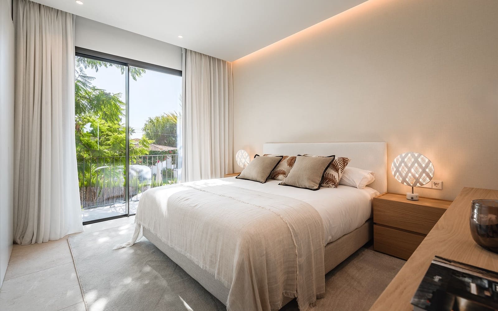 5 sovrum Villa till salu i Marbella med pool garage - 2 750 000 € (Ref: 8177907)