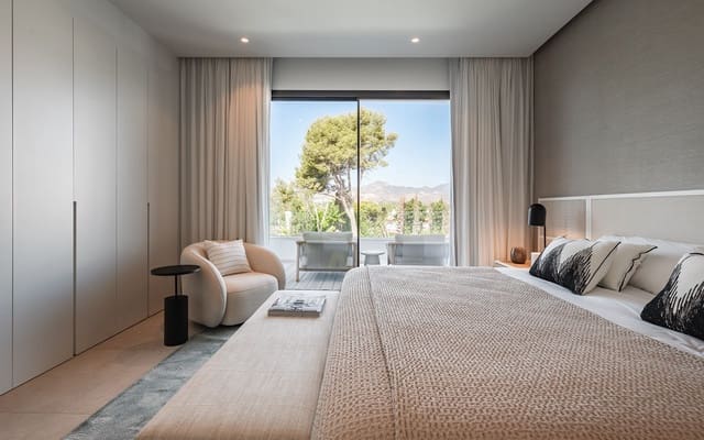 5 sovrum Villa till salu i Marbella med pool garage - 2 750 000 € (Ref: 8177907)