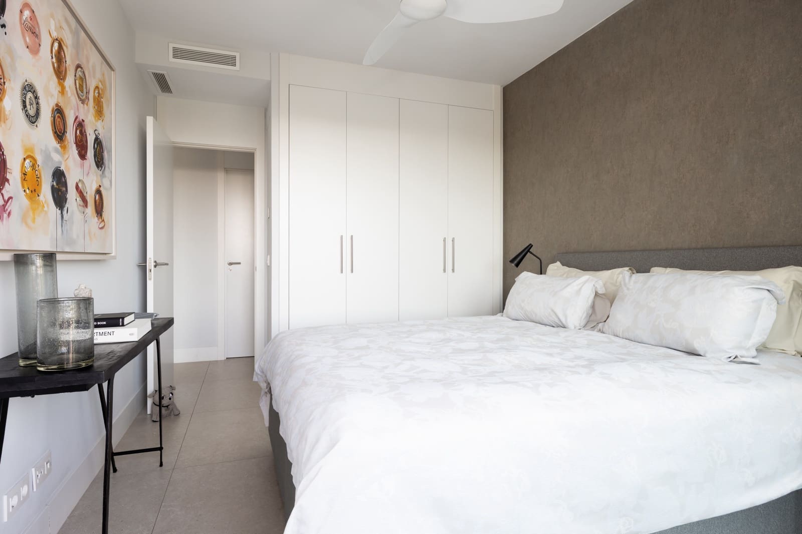 2 quarto Apartamento para venda em Benahavis com piscina garagem - 850 000 € (Ref: 9616322)