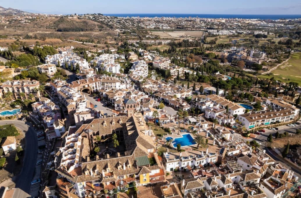 3 chambre Villa/Maison à vendre à Mijas Costa avec piscine - 485 000 € (Ref: 9616324)