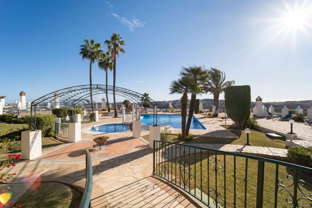 3 chambre Villa/Maison à vendre à Mijas Costa avec piscine - 485 000 € (Ref: 9616324)