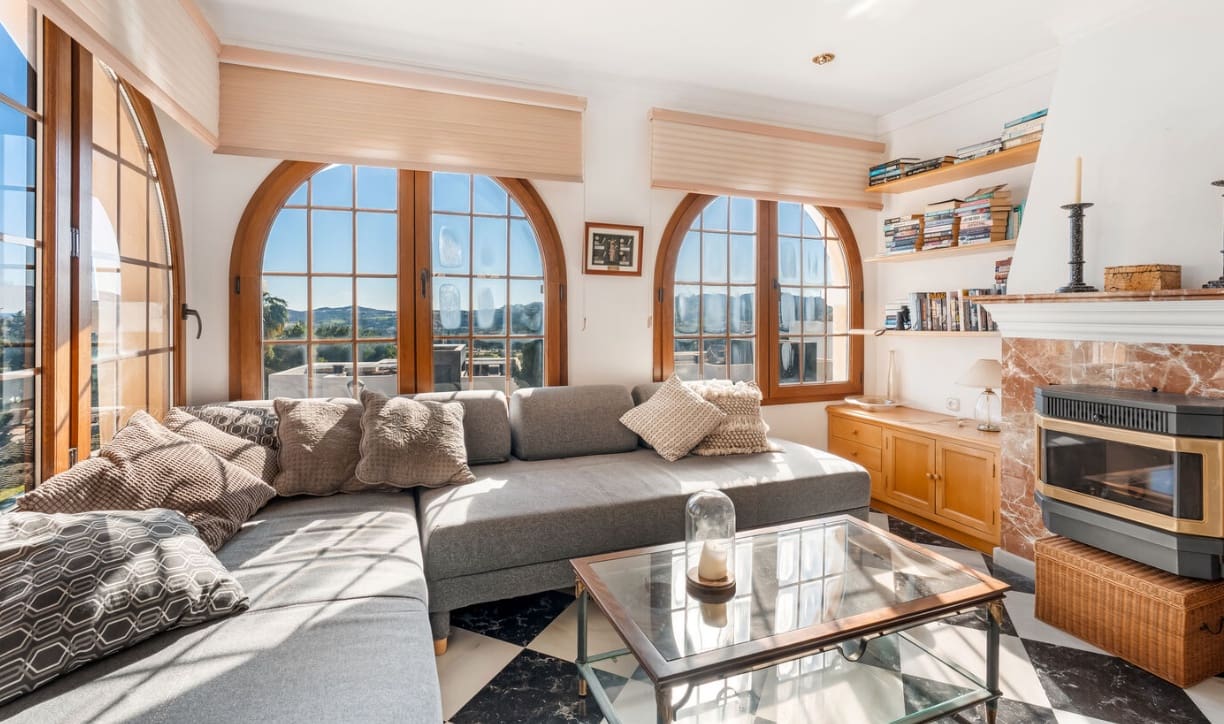 3 chambre Villa/Maison à vendre à Mijas Costa avec piscine - 485 000 € (Ref: 9616324)