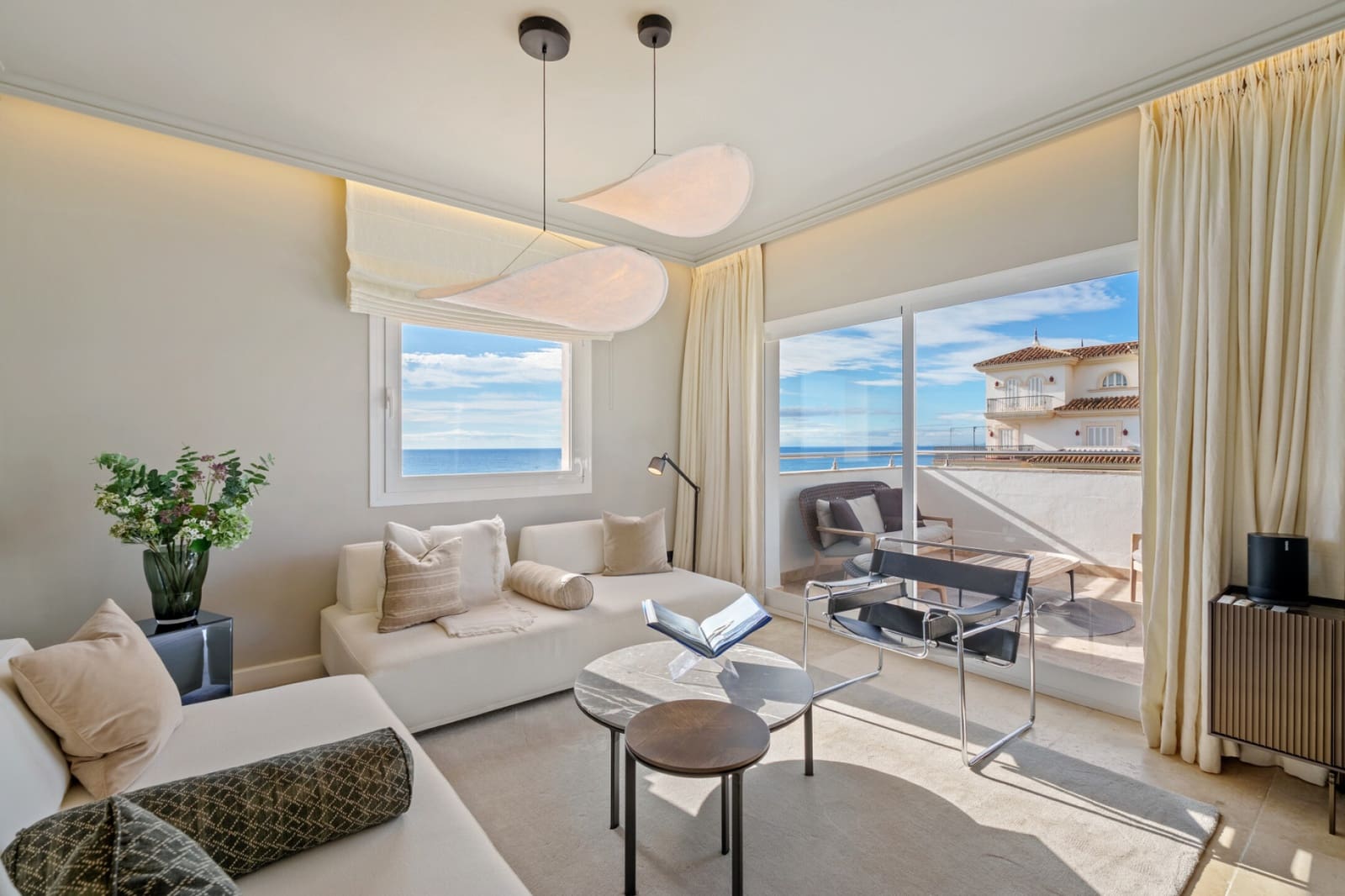 2 bedroom Apartment for sale in Puerto Banus with pool garage - € 1,995,000 (Ref: 9616327)