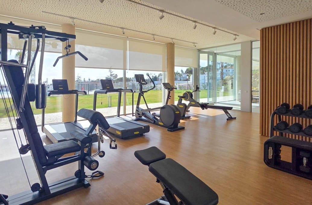 3 soverom Penthouse til salgs i Estepona med svømmebasseng garasje - € 1 295 000 (Ref: 9616329)