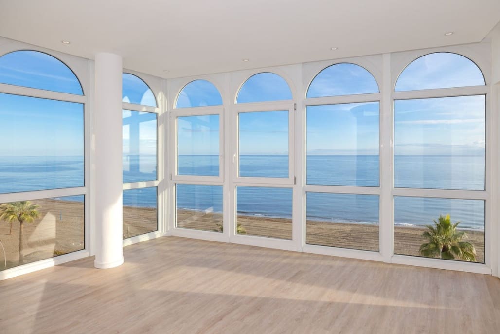 3 makuuhuone Kattohuoneisto myytävänä paikassa Estepona mukana 
autotalli - 1 159 000 € (Ref: 9616330)