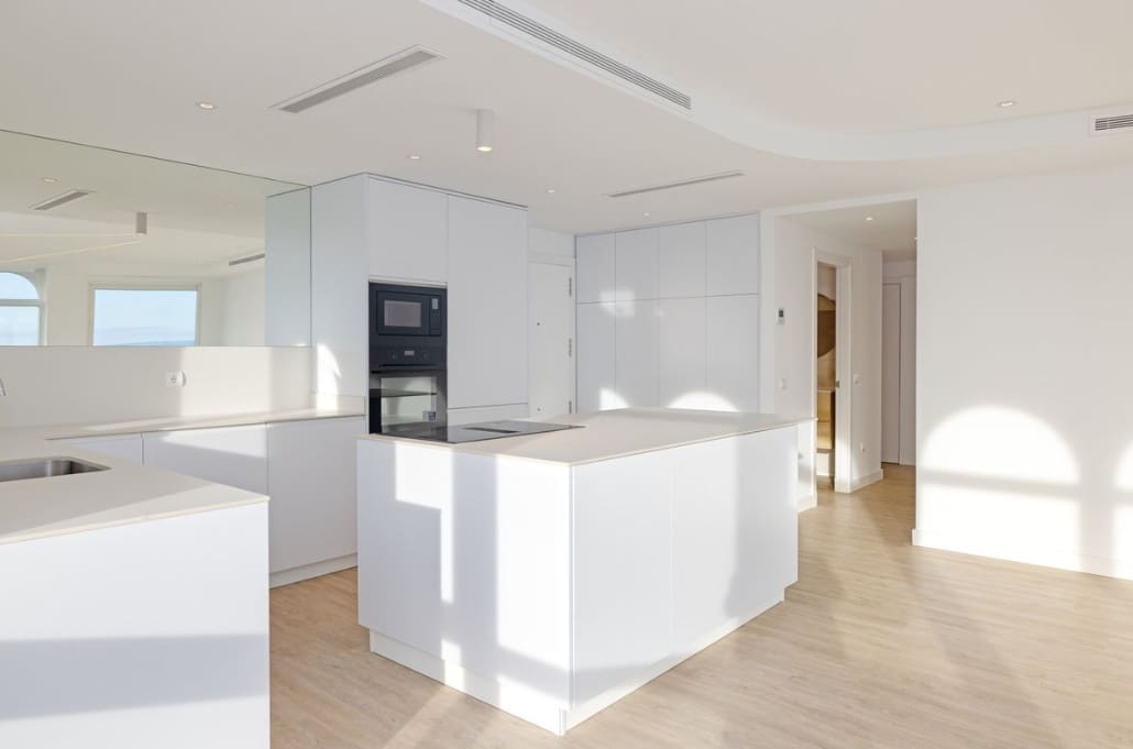 3 makuuhuone Kattohuoneisto myytävänä paikassa Estepona mukana 
autotalli - 1 159 000 € (Ref: 9616330)