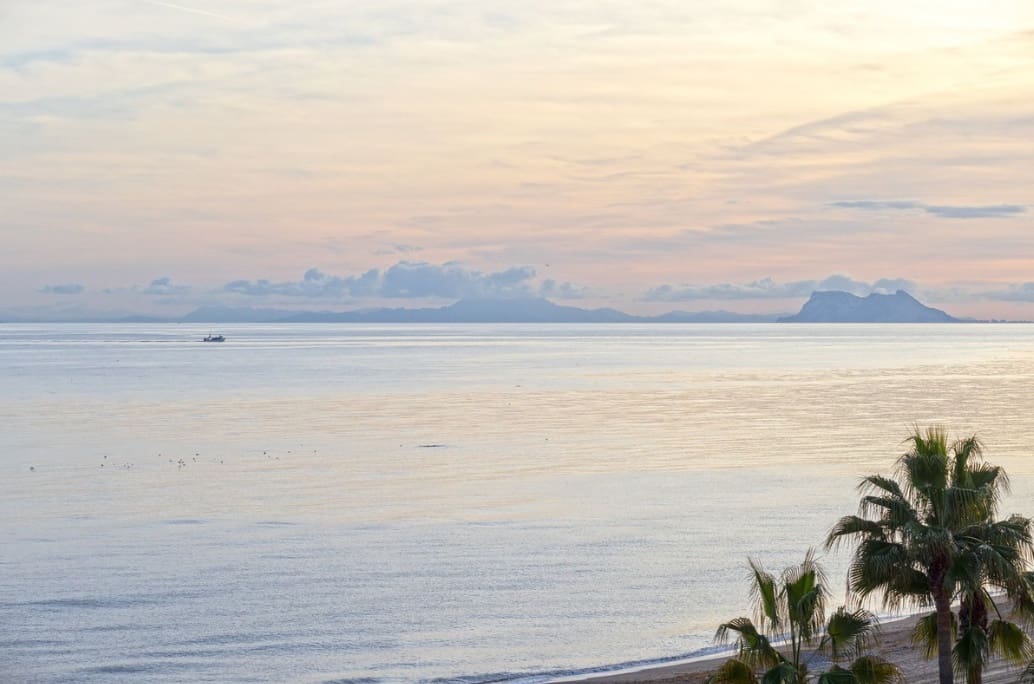 3 makuuhuone Kattohuoneisto myytävänä paikassa Estepona mukana 
autotalli - 1 159 000 € (Ref: 9616330)