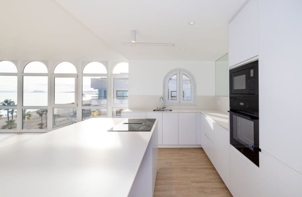 3 makuuhuone Kattohuoneisto myytävänä paikassa Estepona mukana 
autotalli - 1 159 000 € (Ref: 9616330)