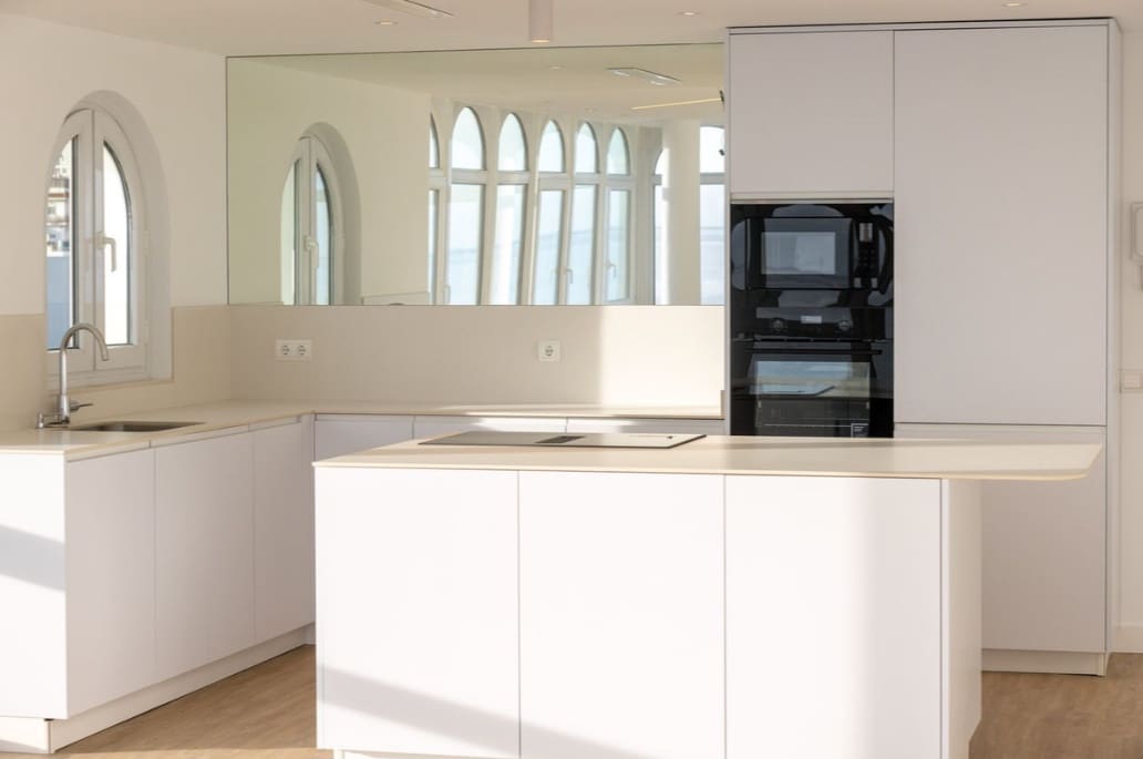 3 makuuhuone Kattohuoneisto myytävänä paikassa Estepona mukana 
autotalli - 1 159 000 € (Ref: 9616330)