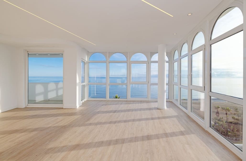 3 makuuhuone Kattohuoneisto myytävänä paikassa Estepona mukana 
autotalli - 1 159 000 € (Ref: 9616330)