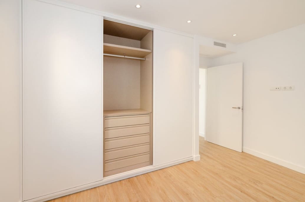 3 makuuhuone Kattohuoneisto myytävänä paikassa Estepona mukana 
autotalli - 1 159 000 € (Ref: 9616330)