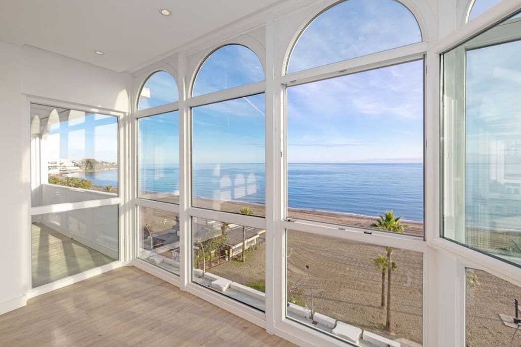 3 makuuhuone Kattohuoneisto myytävänä paikassa Estepona mukana 
autotalli - 1 159 000 € (Ref: 9616330)