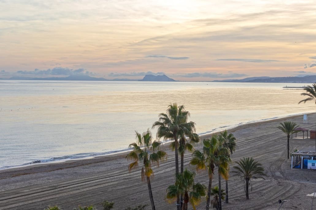 3 makuuhuone Kattohuoneisto myytävänä paikassa Estepona mukana 
autotalli - 1 159 000 € (Ref: 9616330)