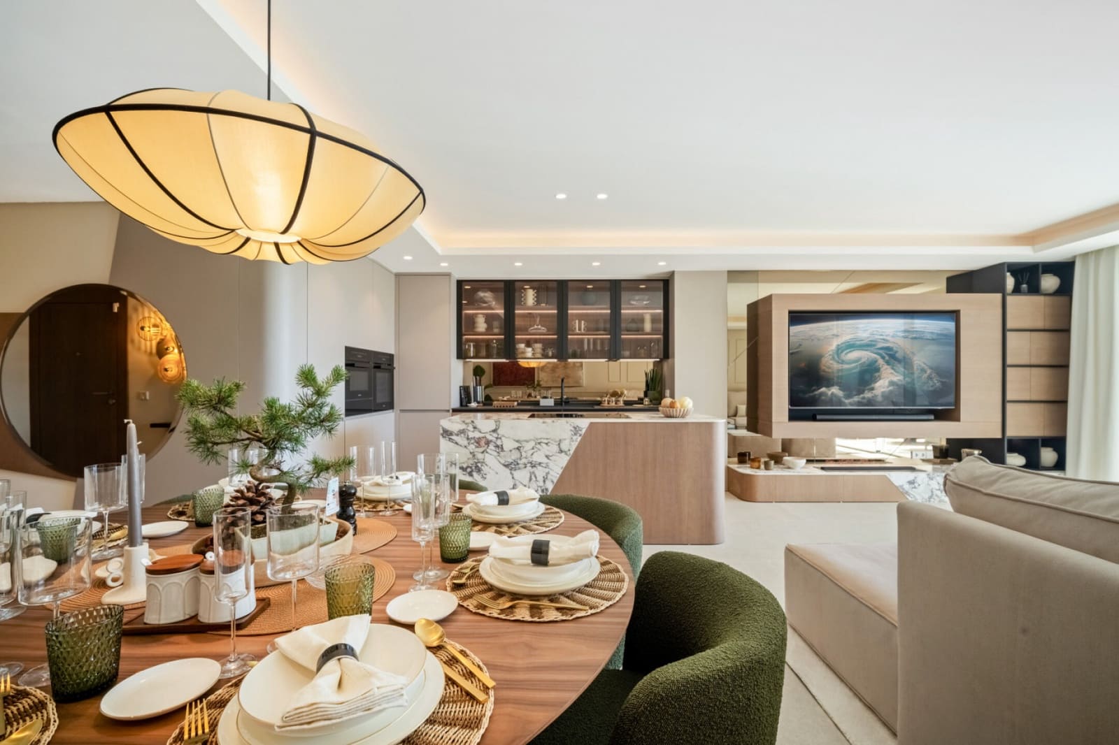 Apartamento de 4 habitaciones en Marbella en venta con piscina garaje - 2.450.000 € (Ref: 9616331)