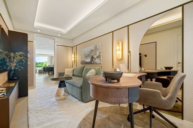 Apartamento de 4 habitaciones en Marbella en venta con piscina garaje - 2.450.000 € (Ref: 9616331)