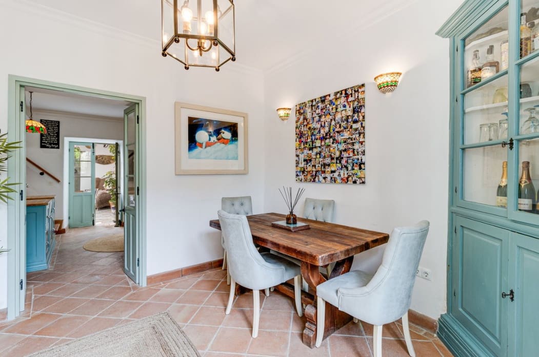 3 bedroom Townhouse for sale in Estepona - € 995,000 (Ref: 9616335)