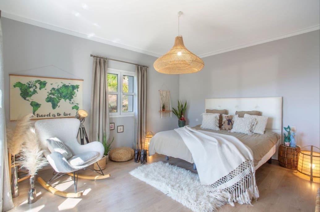 5 makuuhuone Huvila myytävänä paikassa Marbella mukana uima-altaan 
autotalli - 2 300 000 € (Ref: 9616336)