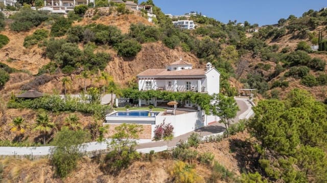 5 chambre Villa/Maison à vendre à Marbella avec piscine garage - 2 300 000 € (Ref: 9616336)