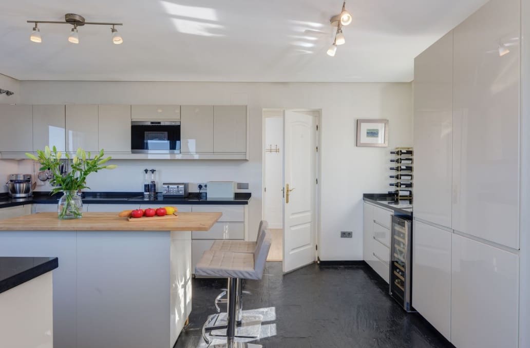 6 Zimmer Villa zu verkaufen in Mijas mit Pool Garage - 1.850.000 € (Ref: 9616337)