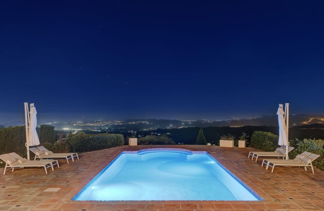 6 soveværelse Villa til salg i Mijas med swimmingpool garage - € 1.850.000 (Ref: 9616337)