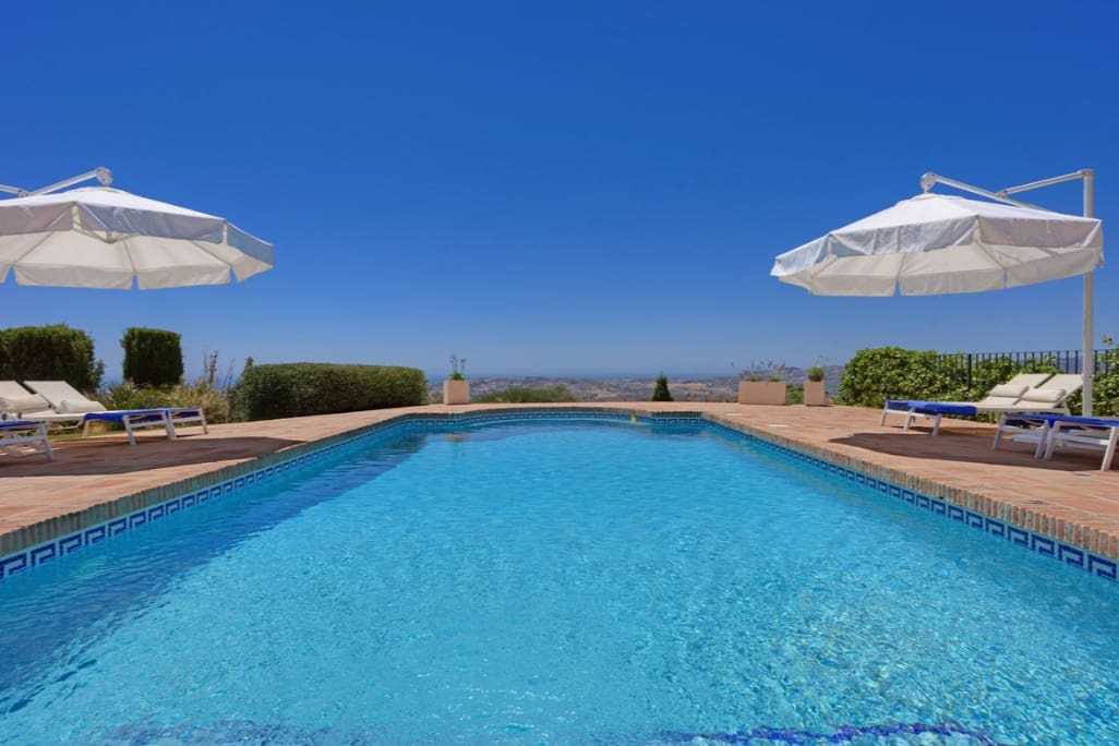 6 soveværelse Villa til salg i Mijas med swimmingpool garage - € 1.850.000 (Ref: 9616337)