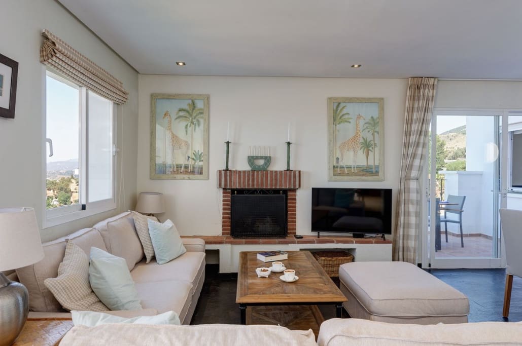 6 soveværelse Villa til salg i Mijas med swimmingpool garage - € 1.850.000 (Ref: 9616337)
