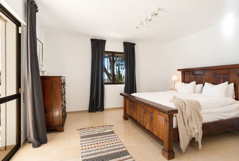 6 Zimmer Villa zu verkaufen in Mijas mit Pool Garage - 1.995.000 € (Ref: 9616338)