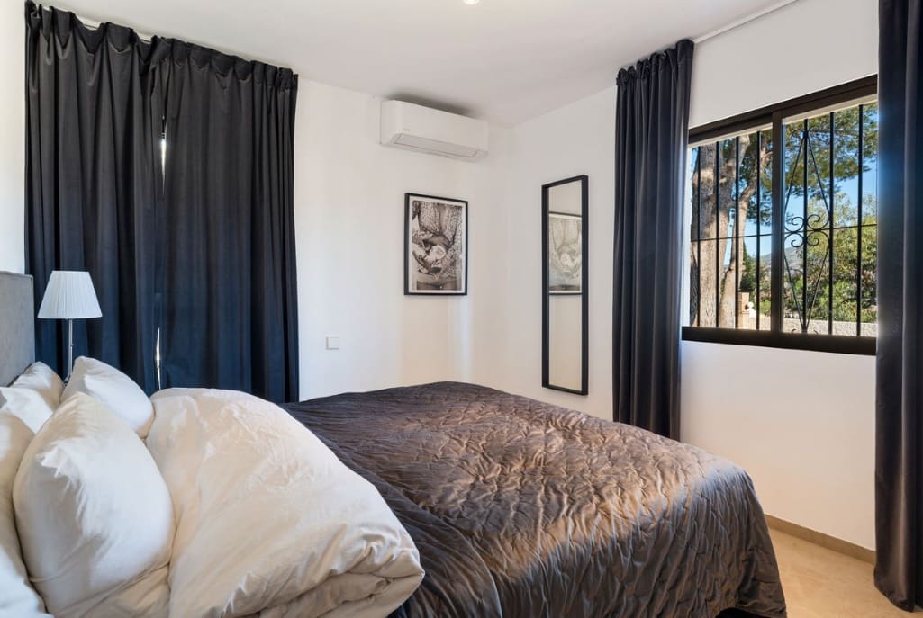 6 Zimmer Villa zu verkaufen in Mijas mit Pool Garage - 1.995.000 € (Ref: 9616338)