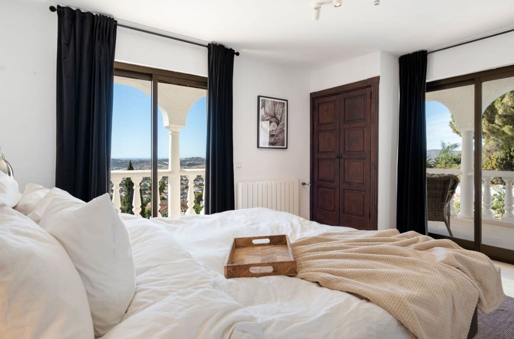 6 Zimmer Villa zu verkaufen in Mijas mit Pool Garage - 1.995.000 € (Ref: 9616338)