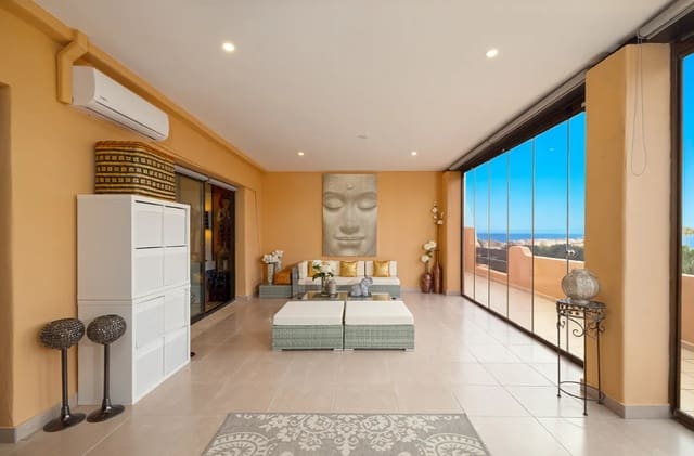 2 slaapkamer Penthouse te koop in Casares met zwembad garage - € 490.000 (Ref: 9616339)