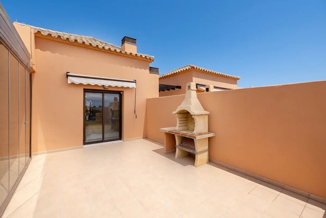 2 soverom Penthouse til salgs i Casares med svømmebasseng garasje - € 490 000 (Ref: 9616339)
