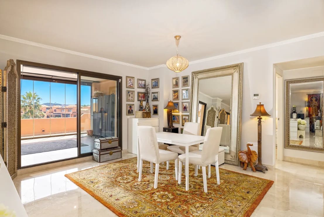 2 soverom Penthouse til salgs i Casares med svømmebasseng garasje - € 490 000 (Ref: 9616339)