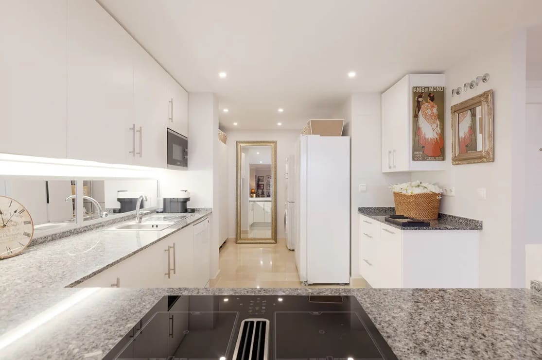 2 soverom Penthouse til salgs i Casares med svømmebasseng garasje - € 490 000 (Ref: 9616339)