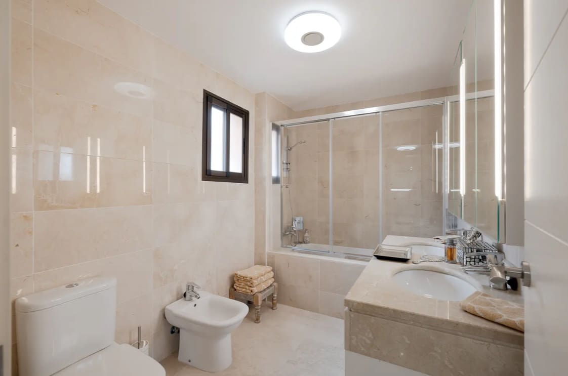 2 soverom Penthouse til salgs i Casares med svømmebasseng garasje - € 490 000 (Ref: 9616339)
