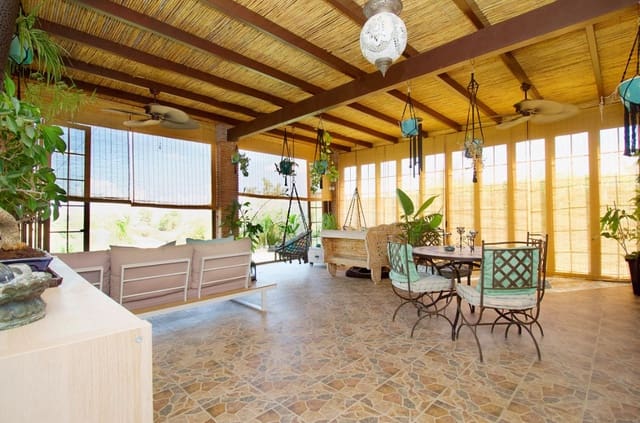 3 chambre Villa/Maison à vendre à Marbella avec piscine garage - 400 000 € (Ref: 9616340)