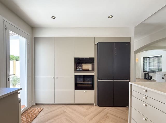 3 bedroom Villa for sale in Mijas Costa, Mijas with pool - € 1,095,000 (Ref: 9616341)