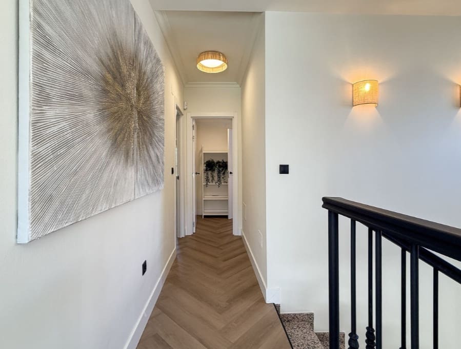 3 bedroom Villa for sale in Mijas Costa with pool - € 1,095,000 (Ref: 9616341)