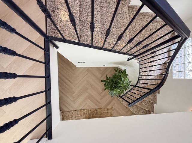 3 bedroom Villa for sale in Mijas Costa, Mijas with pool - € 1,095,000 (Ref: 9616341)