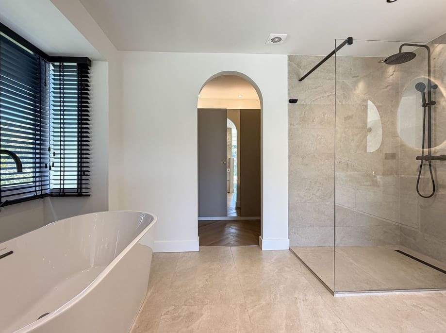 3 bedroom Villa for sale in Mijas Costa with pool - € 1,095,000 (Ref: 9616341)