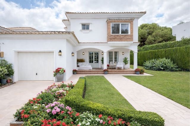 3 chambre Villa/Maison à vendre à Mijas Costa, Mijas avec piscine - 1 095 000 € (Ref: 9616341)