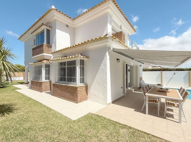 3 chambre Villa/Maison à vendre à Mijas Costa, Mijas avec piscine - 1 095 000 € (Ref: 9616341)