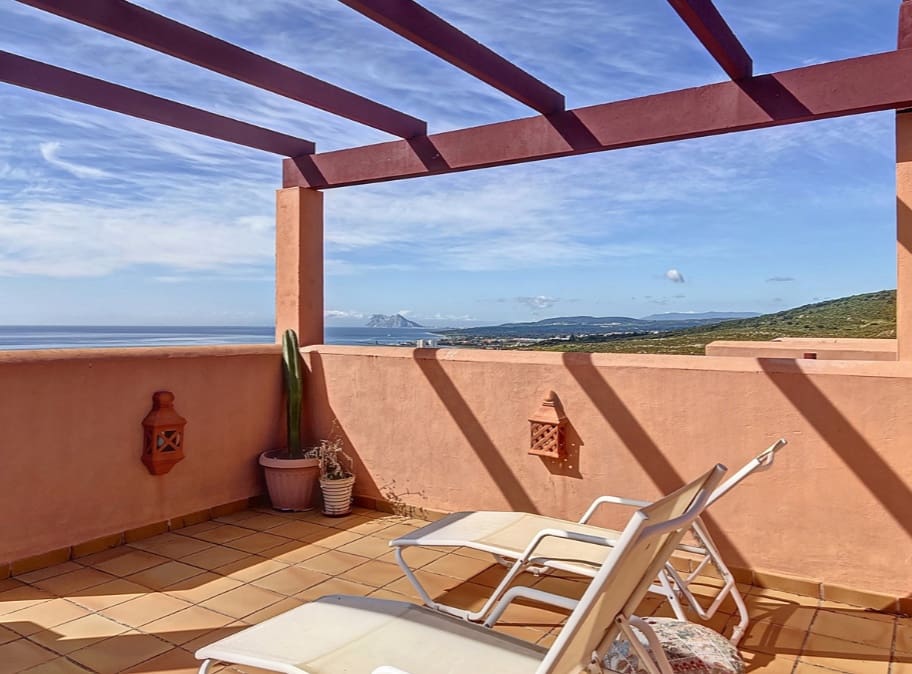 2 Zimmer Penthouse zu verkaufen in Manilva mit Pool Garage - 389.950 € (Ref: 9616343)