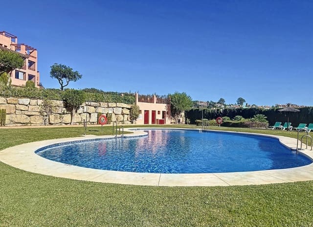 2 Zimmer Penthouse zu verkaufen in Manilva mit Pool Garage - 389.950 € (Ref: 9616343)