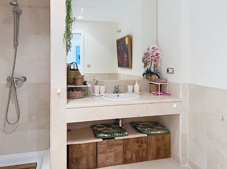 2 Zimmer Penthouse zu verkaufen in Manilva mit Pool Garage - 389.950 € (Ref: 9616343)