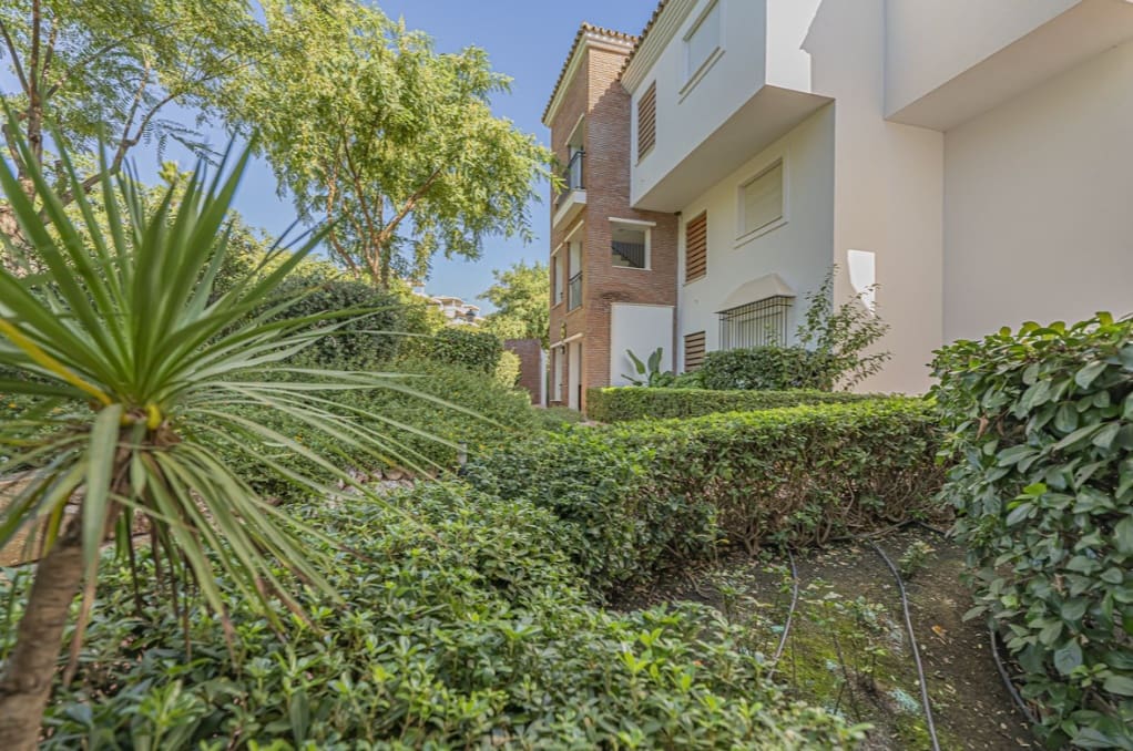 3 chambre Appartement à vendre à Marbella avec piscine garage - 539 000 € (Ref: 9616344)