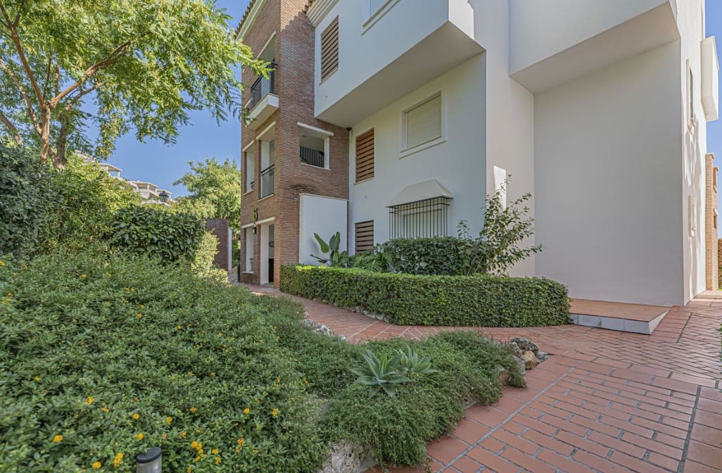 3 chambre Appartement à vendre à Marbella avec piscine garage - 539 000 € (Ref: 9616344)